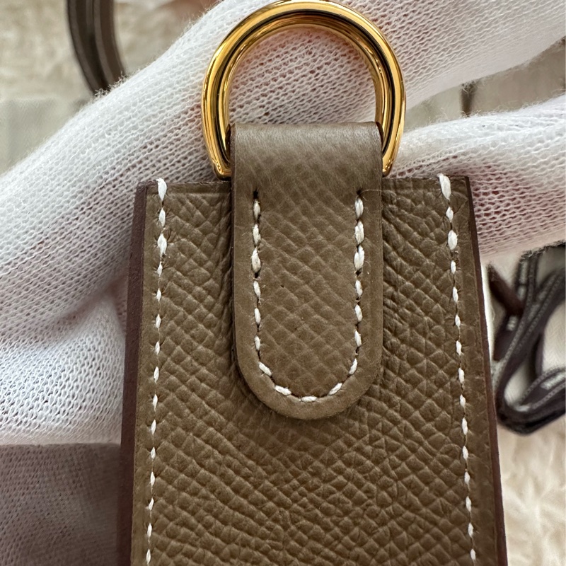 全新 Hermes 2025 k刻 Mini Evelyne 大象灰金釦 全皮背帶 (東京購入)-10