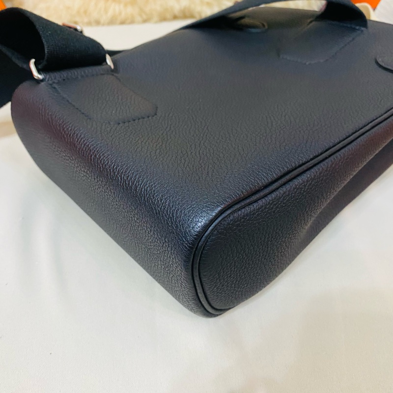 Hermes HAC A Dos pm 黑銀側背包-14