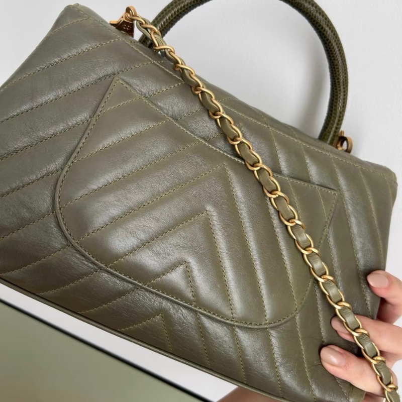 Chanel Chevron Quilted Medium Coco Handle Bag With Lizard Top Handle-5
