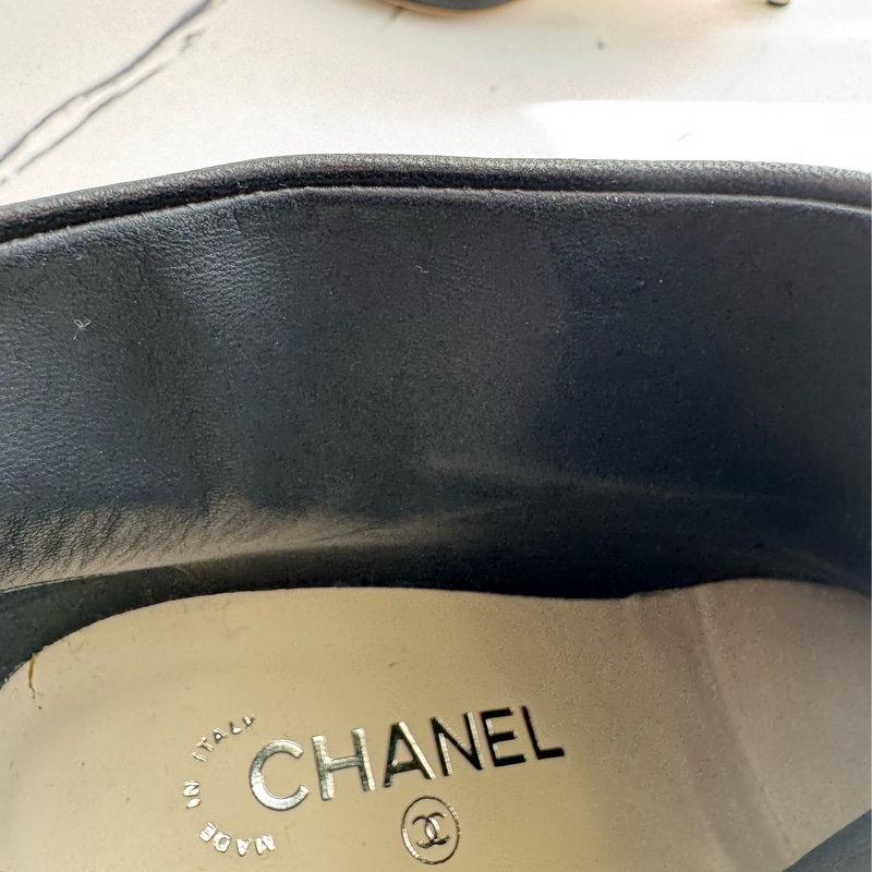 chanel黑色細跟珍珠短靴37.5碼-24
