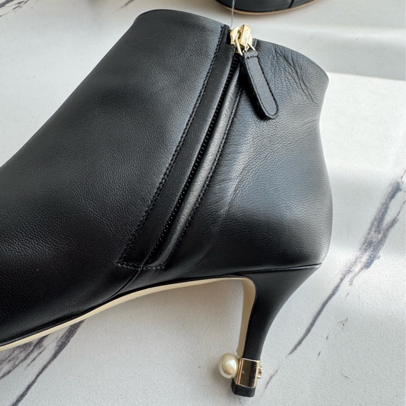 chanel黑色細跟珍珠短靴37.5碼-28