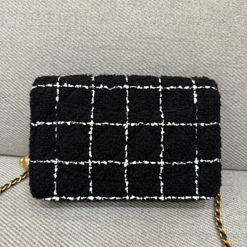 Chanel 23K 黑色毛呢金球woc芯片款-6