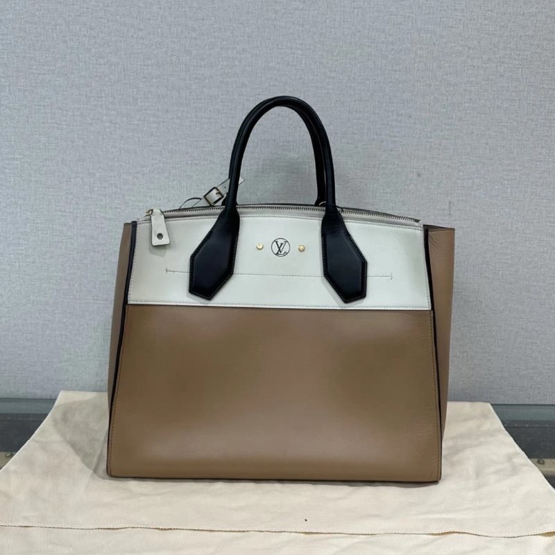 LV citysteamer金扣手提斜背包34*26*17 98新 配件塵袋-5