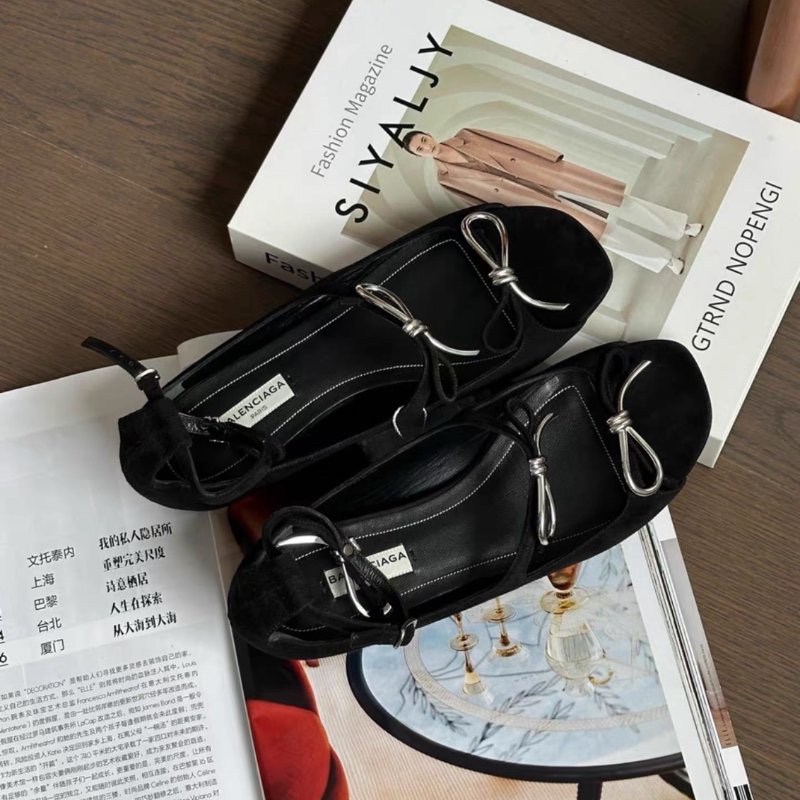 balenciag 黑色金屬蝴蝶結黑銀法式包頭平底涼鞋 38號 全新-3