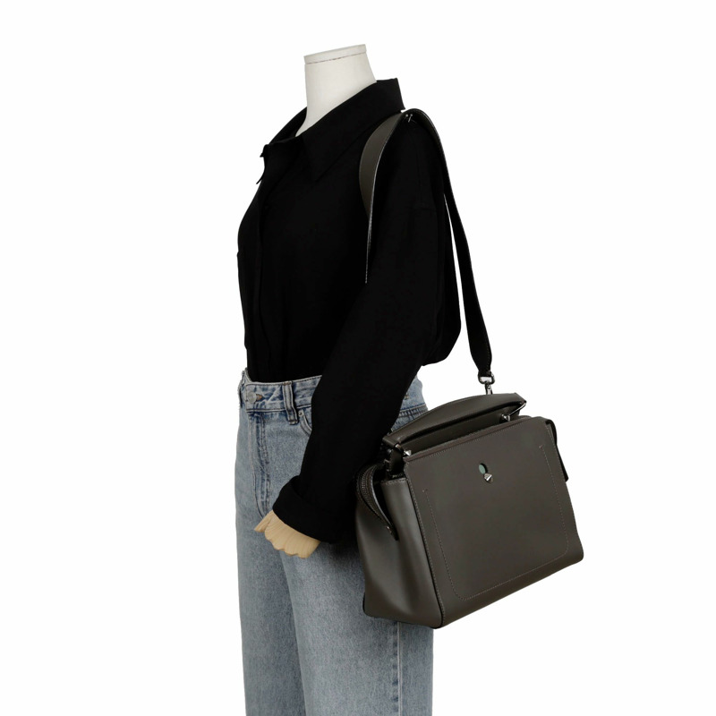 FENDI Dotcom 中型單肩托特包-11