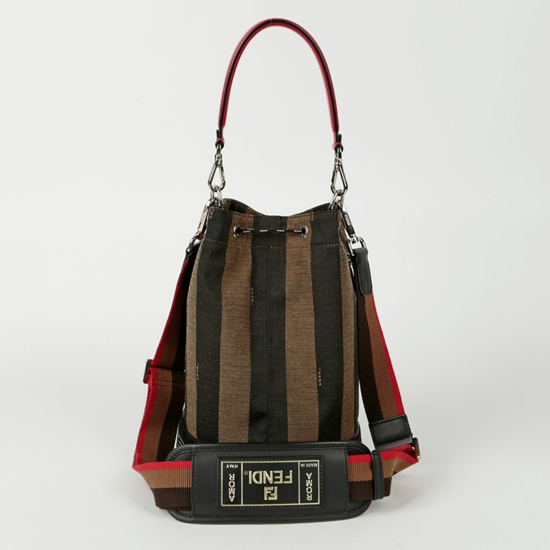 【包稅】FENDI 蒙特雷霍水桶肩斜背包-4