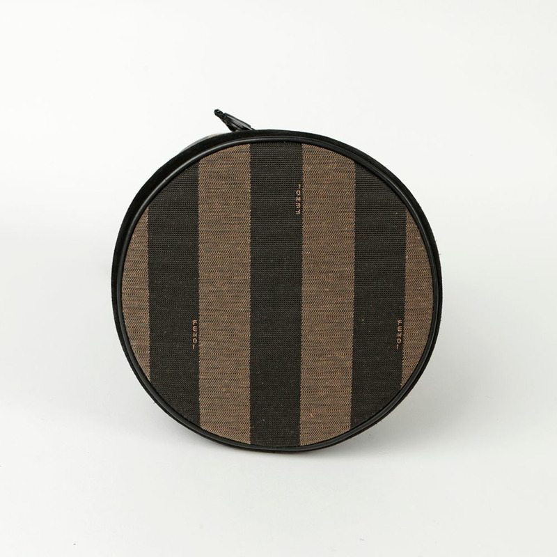 【包稅】FENDI 蒙特雷霍水桶肩斜背包-8