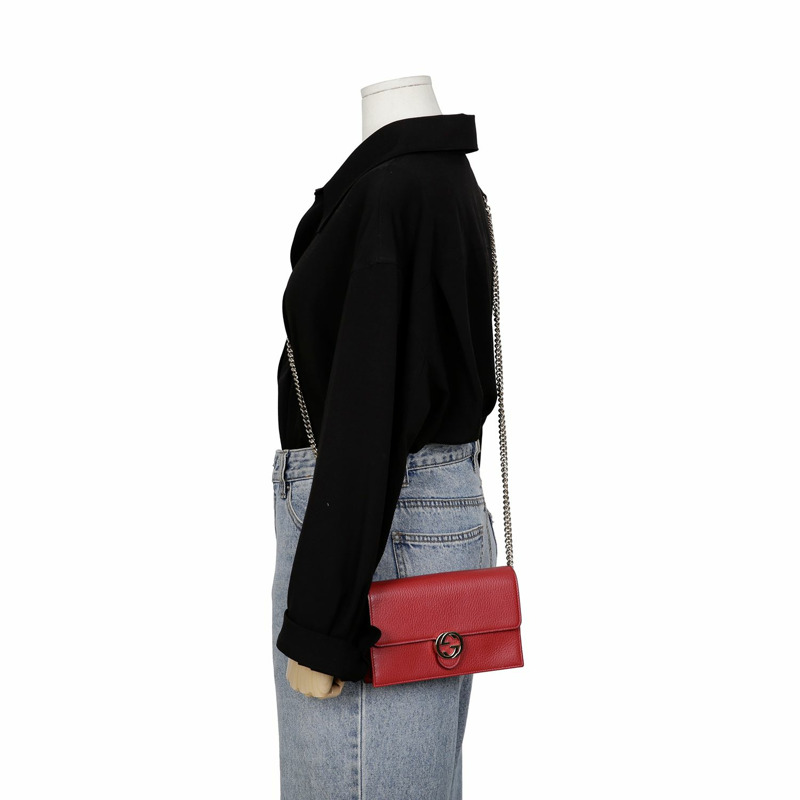 GUCCI 互扣式迷你鏈條斜背皮夾 510314-6