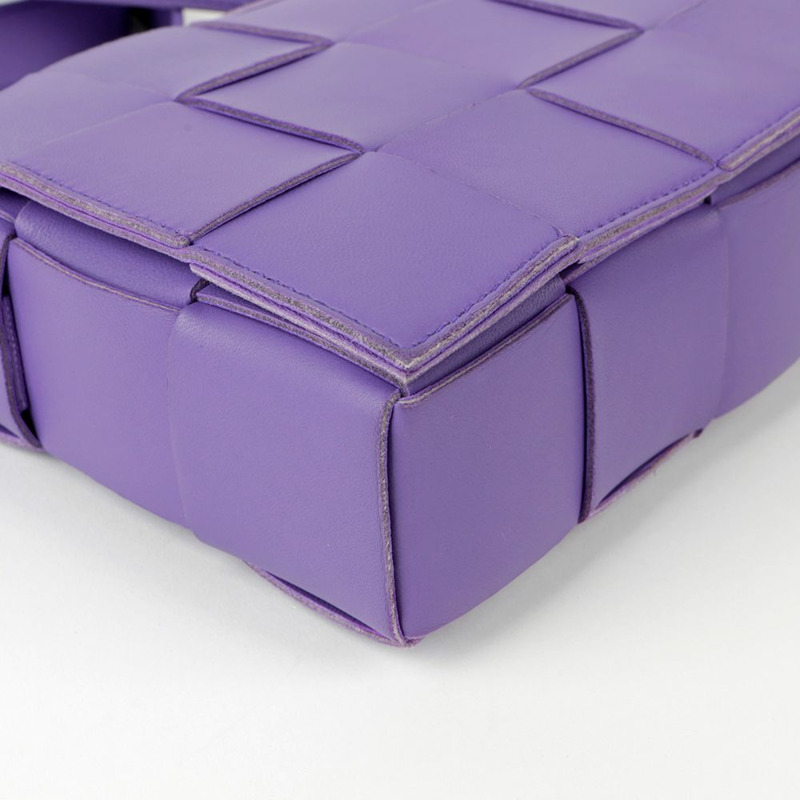 BOTTEGA VENETA 578004 Cassette 單肩斜背包-6