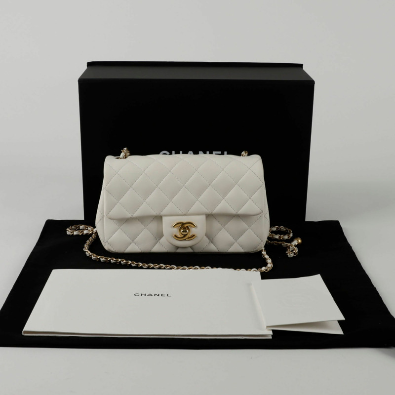 CHANEL Golden Ball 新款迷你肩斜背包-0