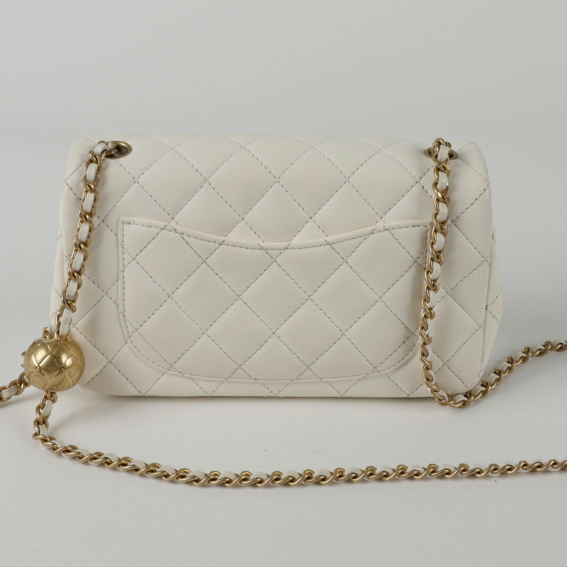 CHANEL Golden Ball 新款迷你肩斜背包-3