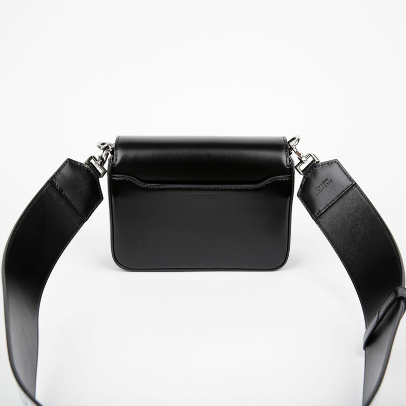 GIVENCHY BB50M3B1AD 小號單肩包-3