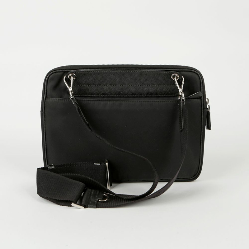 PRADA 三角形徽標斜背包-4