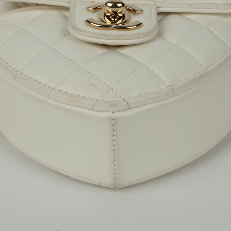 CHANEL 心型迷你肩斜背包-8
