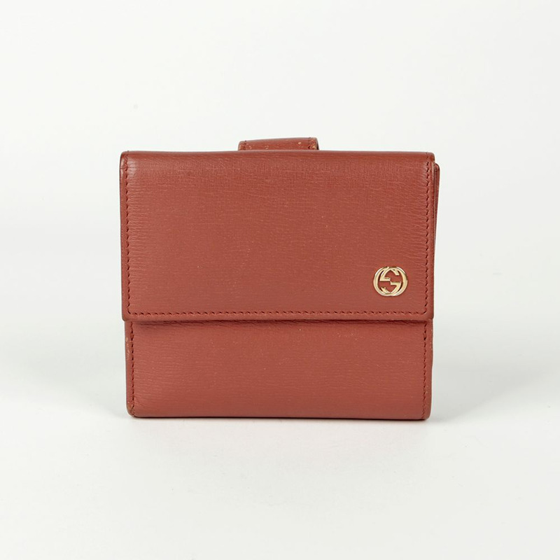 GUCCI 互扣式翻蓋中型錢包-1