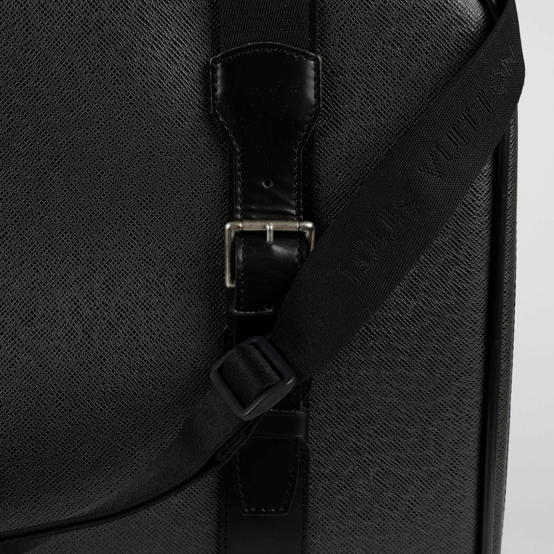 LOUIS VUITTON Taiga Satellite 53 手提包-7