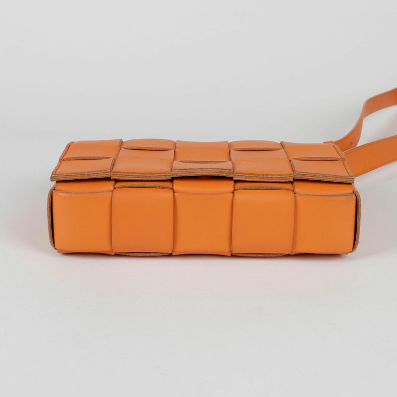 BOTTEGA VENETA 578004 Cassette 單肩斜背包-6