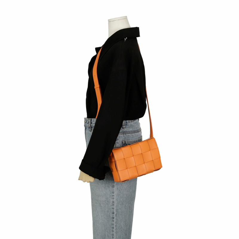 BOTTEGA VENETA 578004 Cassette 單肩斜背包-9