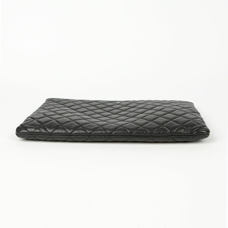 CHANEL Caviar Skin 經典大手拿包 A82552-4
