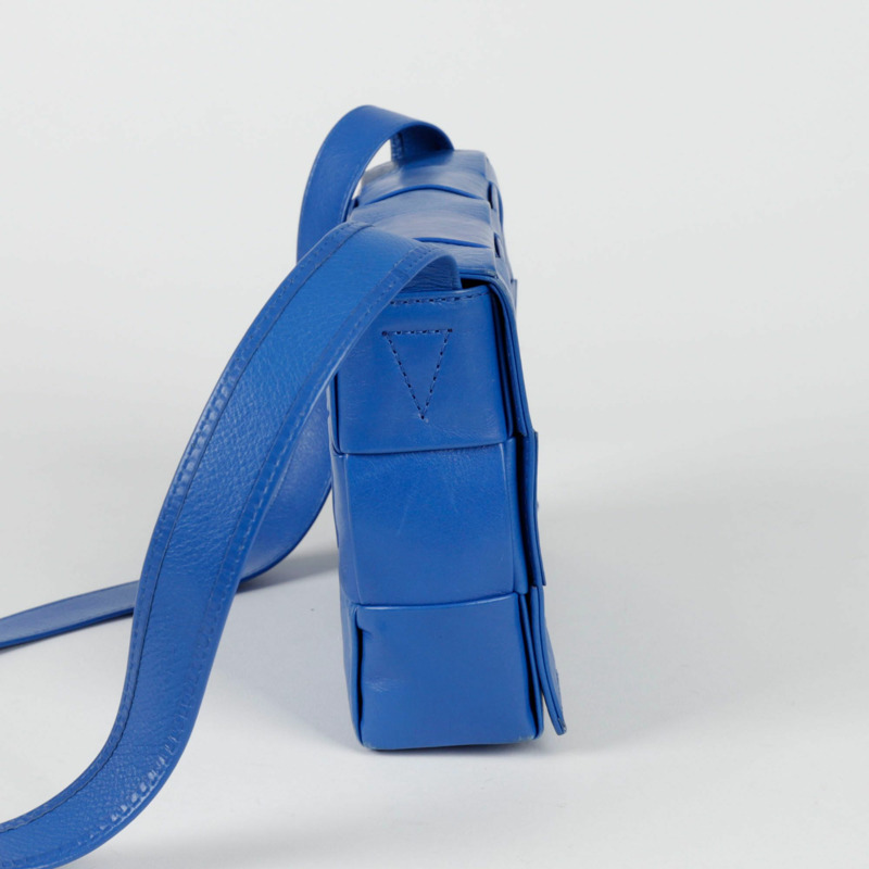 BOTTEGA VENETA Cassette 中型單肩斜背包-6