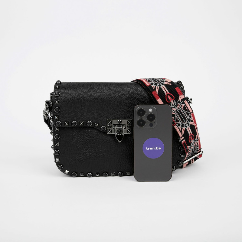 VALENTINO Rockstud 吉他滾輪肩斜背包-7