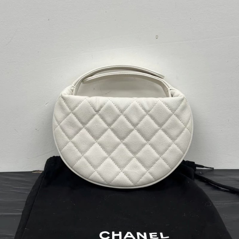 CHANEL 23b白色金扣呼啦圈18*10*7 全新閒置配件塵袋-5
