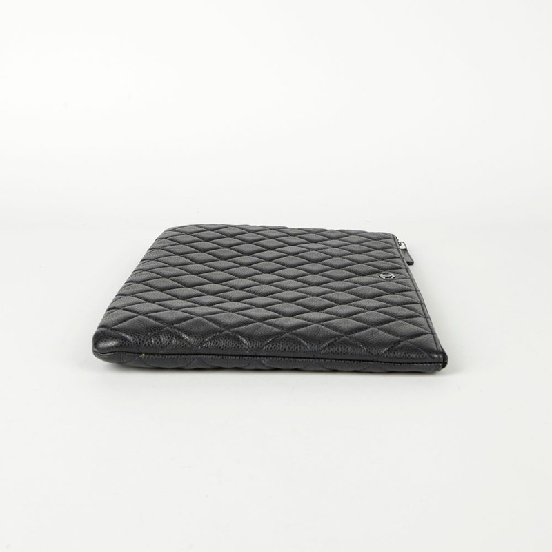CHANEL Caviar Skin 經典大手拿包 A82552-4