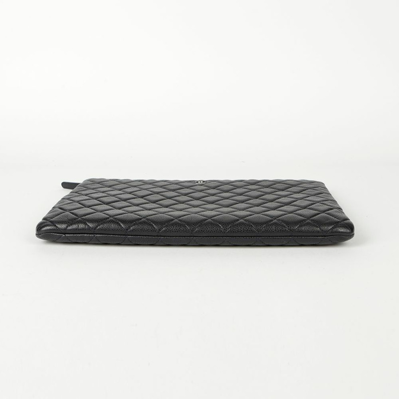 CHANEL Caviar Skin 經典大手拿包 A82552-5