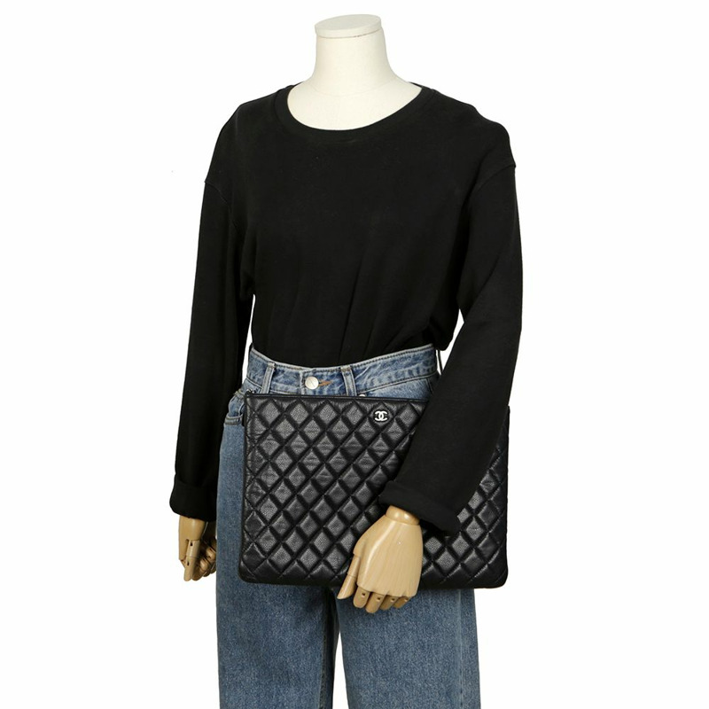 【包稅】CHANEL 魚子醬紋經典大手拿包 A82552-12