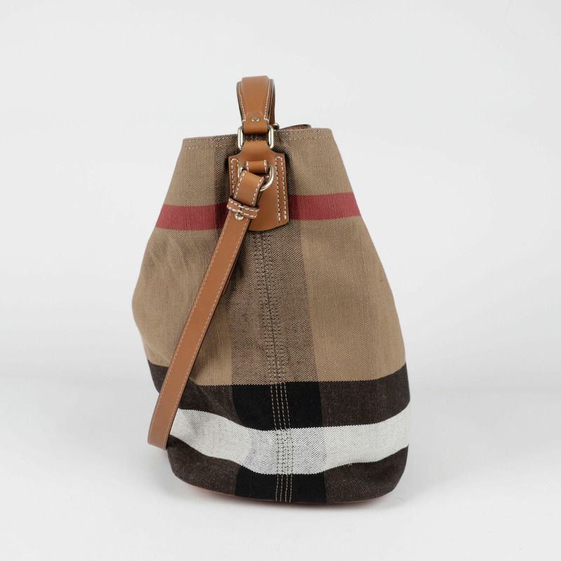 BURBERRY Ashby Hobo 中型托特單肩包 3945742-3