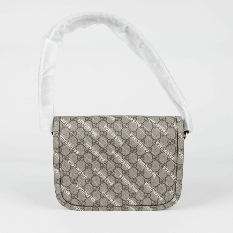 GUCCI Horsebit 1955 Hacker Project 小號斜背包-4