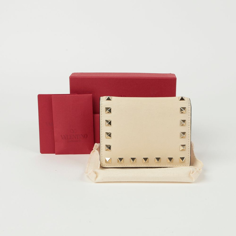 VALENTINO Rockstud 雙折皮夾 2P0R39-0