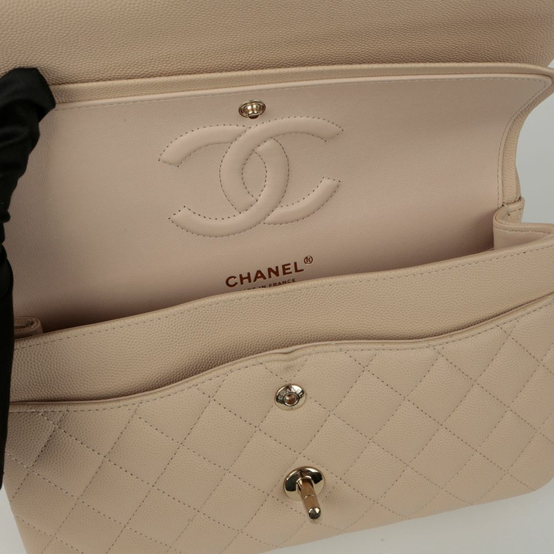 CHANEL Caviar 經典中型翻蓋單肩包 A01112-10