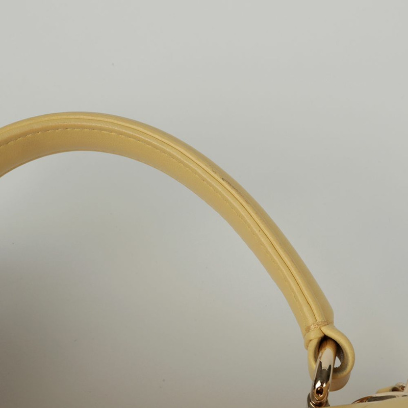 CHANEL 時尚 CC 頂部手柄小號托特單肩包 A92236-10