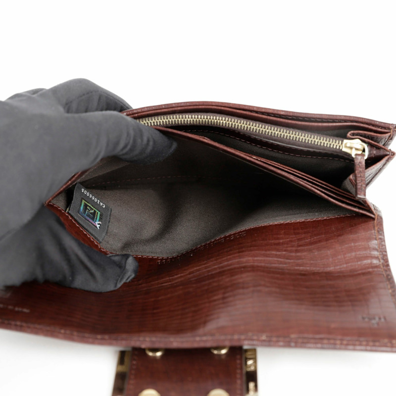 FENDI Juka 長版皮夾-10