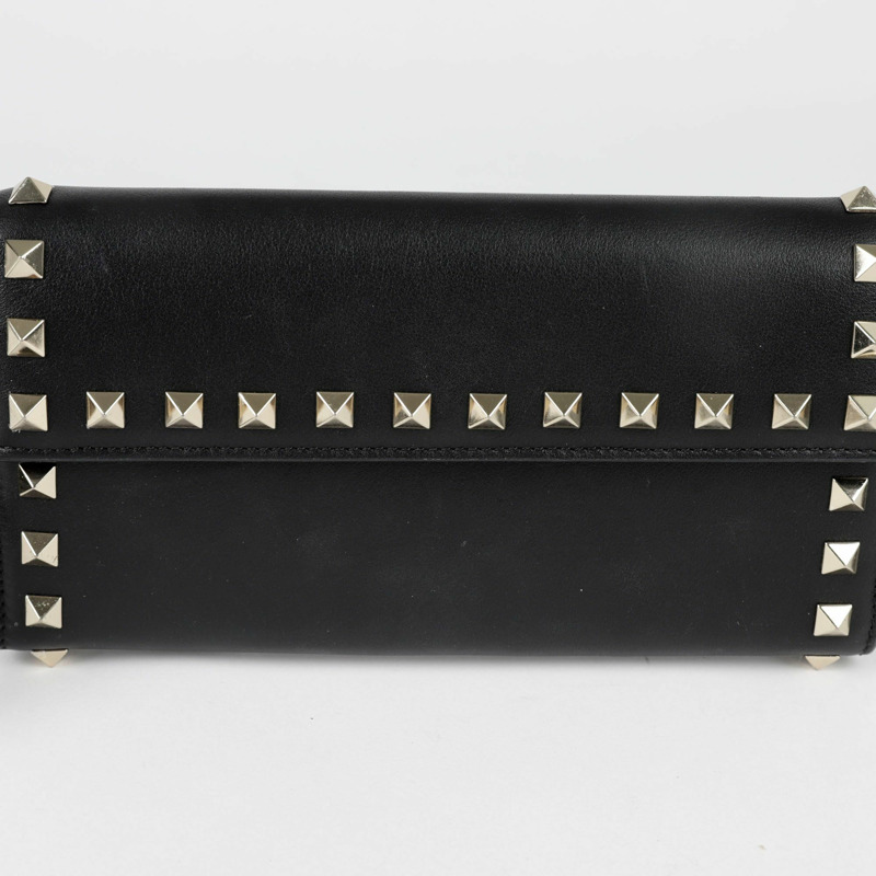 VALENTINO Rockstud 肩帶長版皮夾-1