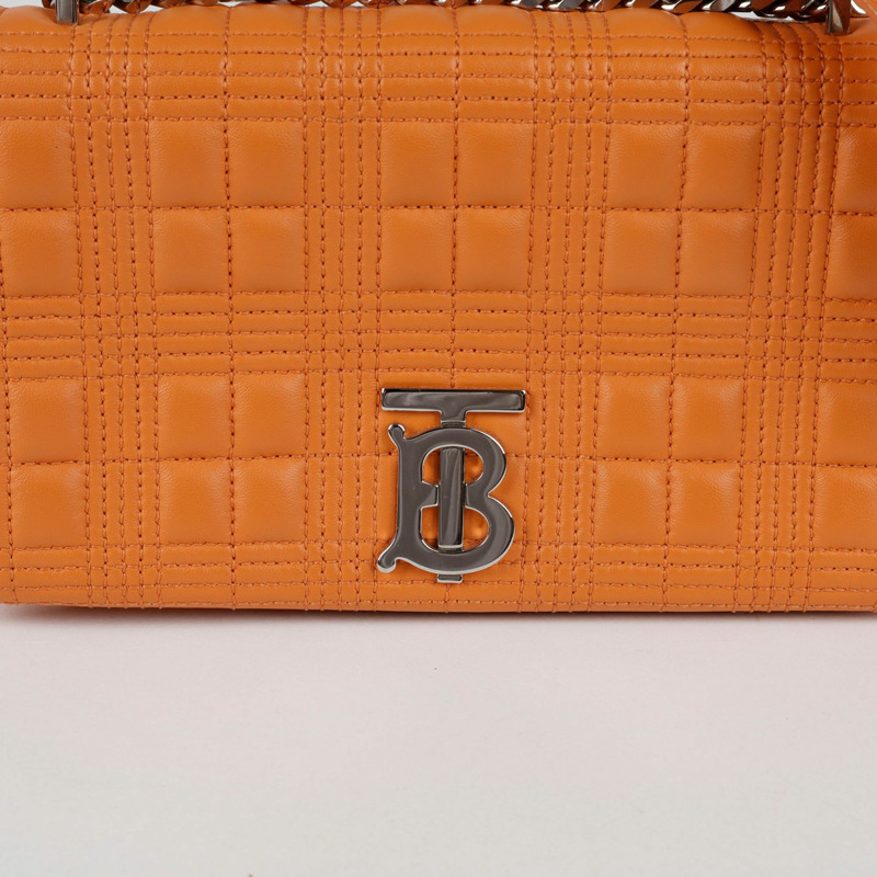BURBERRY Lola 小號肩斜背包-1