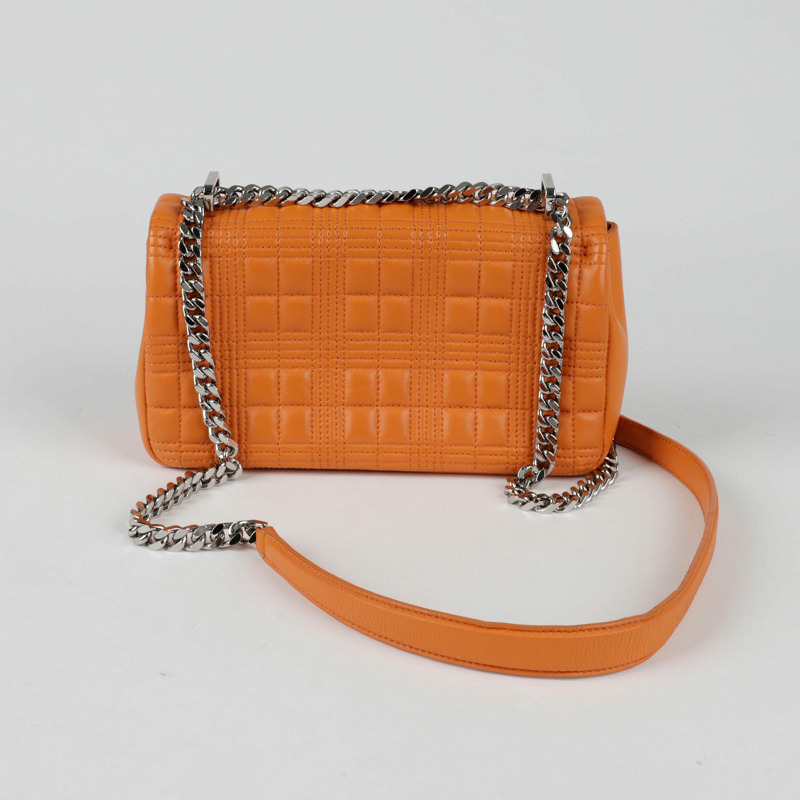 BURBERRY Lola 小號肩斜背包-3