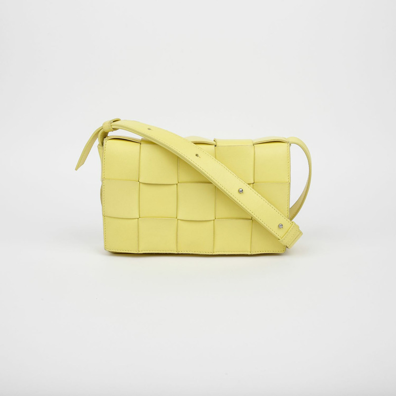 BOTTEGA VENETA Intrecciato 盒式單肩斜背包 578004-1