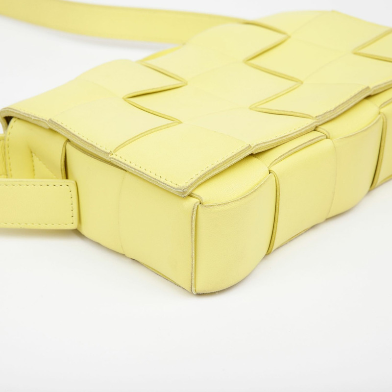 BOTTEGA VENETA Intrecciato 盒式單肩斜背包 578004-7
