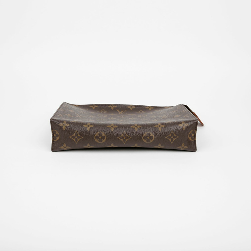 LOUIS VUITTON Pochette 廁所 26 袋 M47542-5