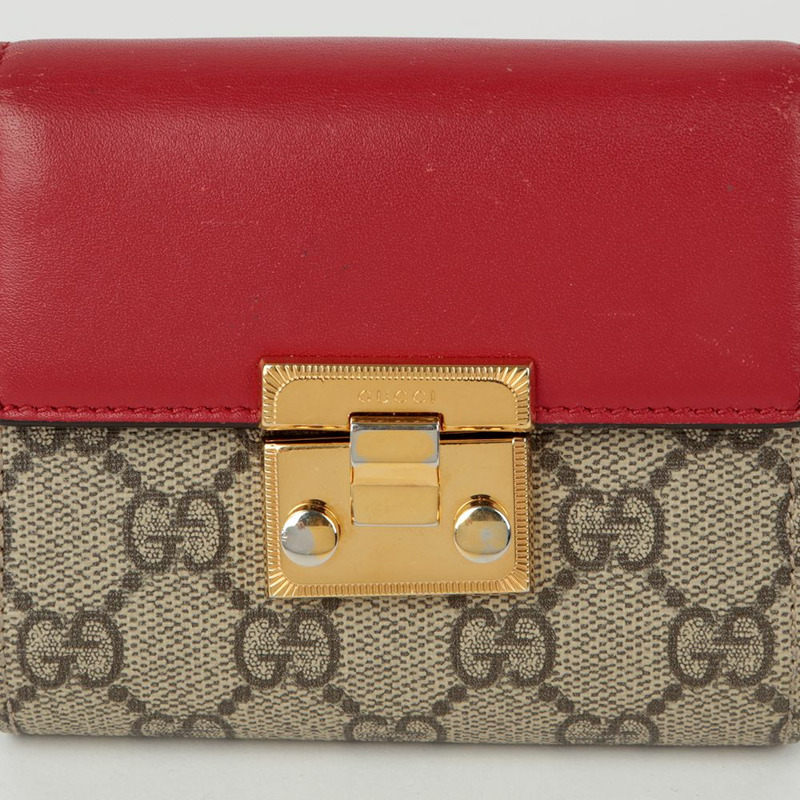 GUCCI 槳鎖雙折錢包-1