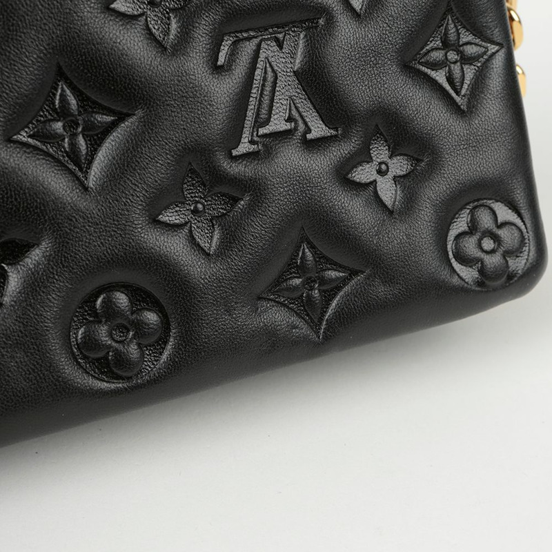 LOUIS VUITTON Pochette Coussin 鏈條斜背包-3