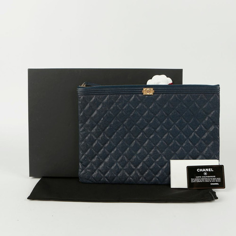 CHANEL Caviar Boy 大號手包 A84407