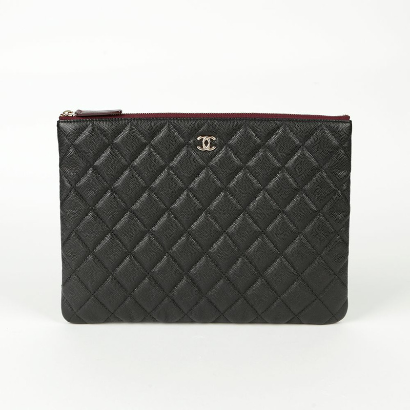 CHANEL 經典魚子醬新款中型手包-1