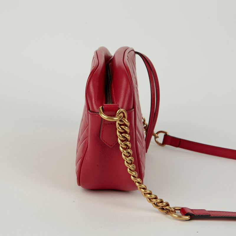 GUCCI GG Marmont 小號斜背肩背包-7
