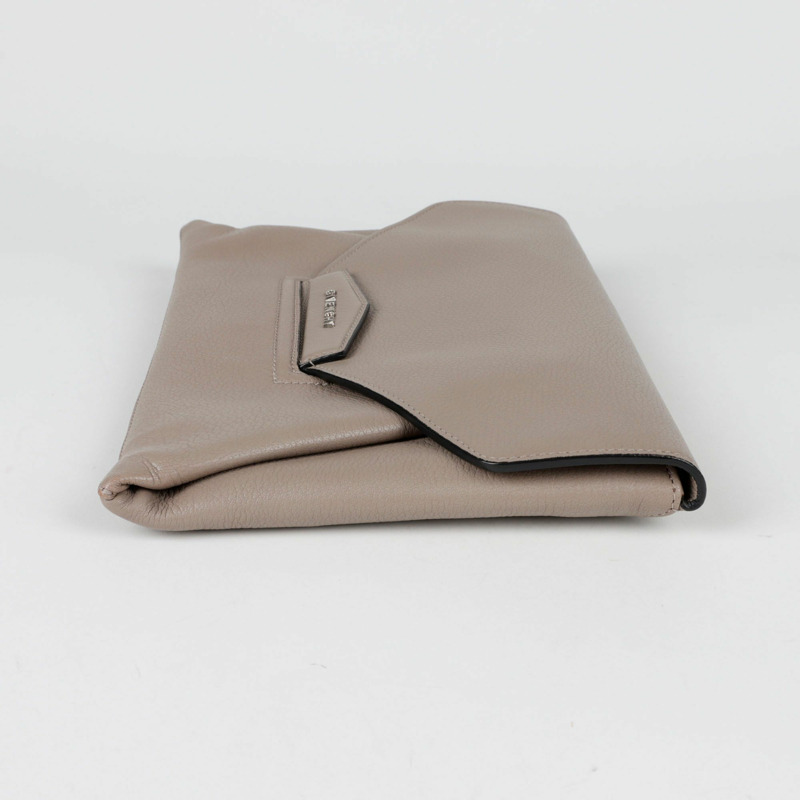 GIVENCHY Antigona 中型信封手拿包-8