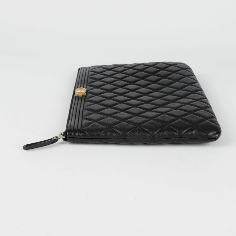 CHANEL Boy 中號手包 A80571-4