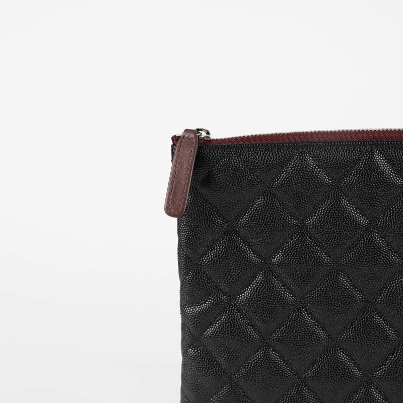 CHANEL Caviar Skin 經典大手拿包 A82552-2