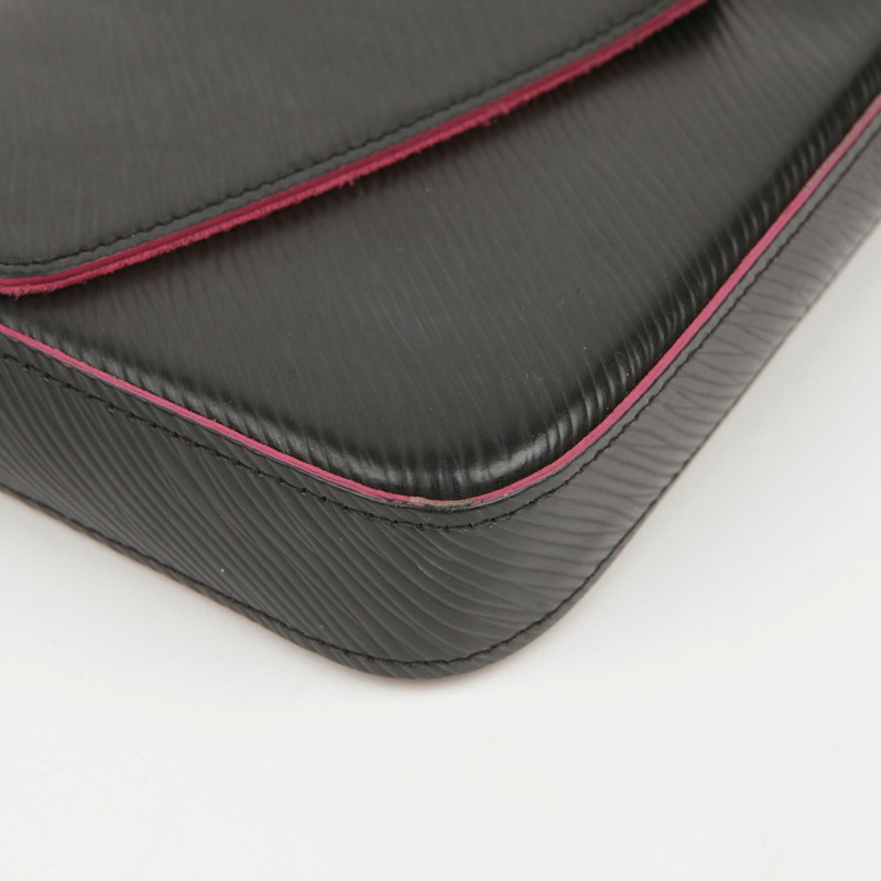 LOUIS VUITTON Pochette Felicie 鏈條斜背包-5